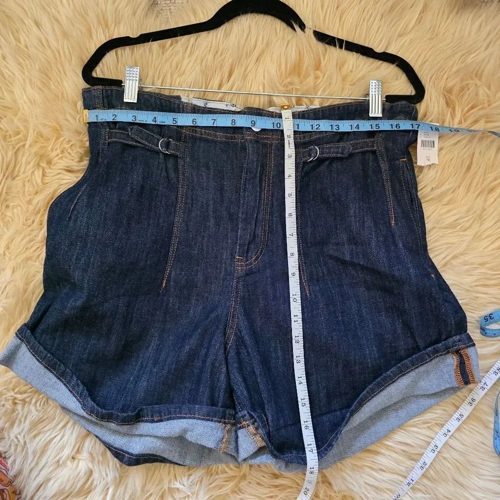 NWT Anthropologie Pilcro Cinch-Waist Roll-hem Dark Wash Shorts Size 30 - Picture 11 of 11